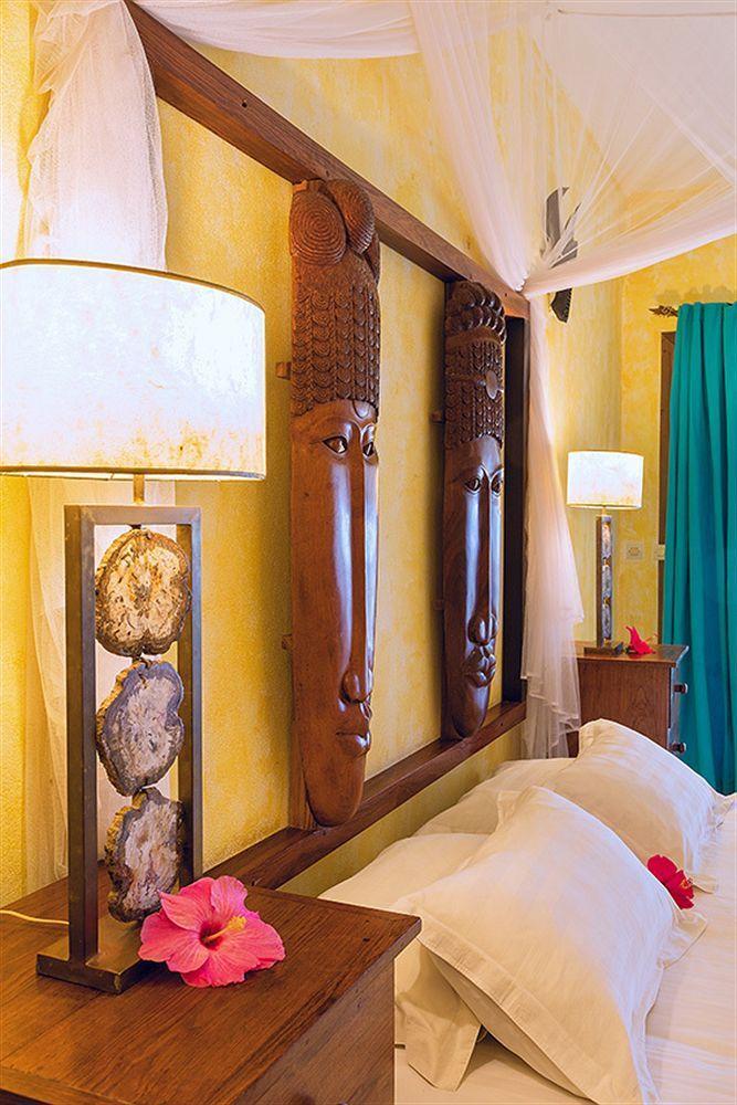 Nosy Be Hotel & Spa Ambaro ภายนอก รูปภาพ